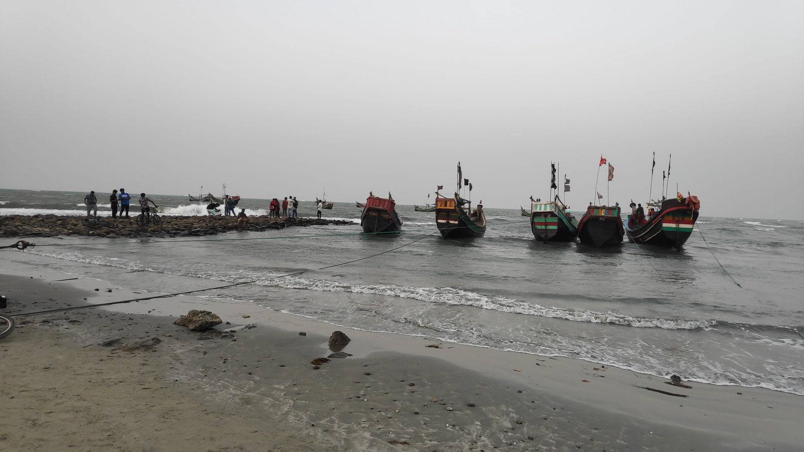 Pollution on Saint Martin’s island needs to be stopped